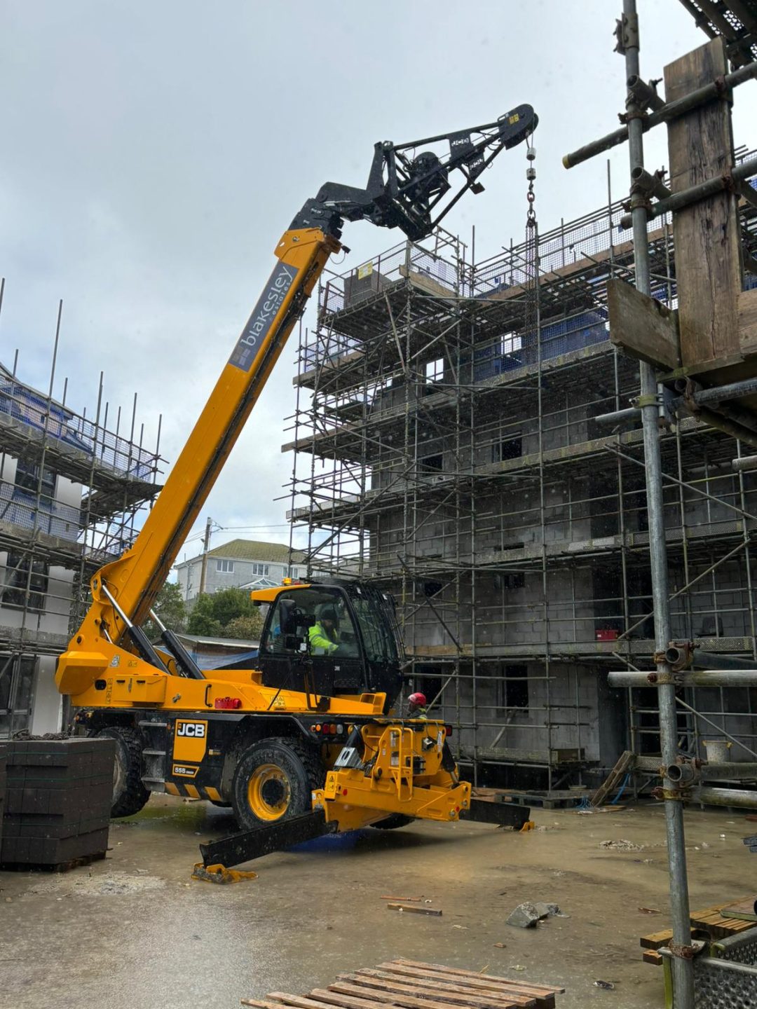 Telehandler underslung loads Training in Plymouth, Devon, and Cornwall